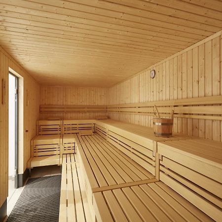 Reetland Am Meer - Premium Reetdachvilla Mit 3 Schlafzimmern, Sauna Und Kamin E05 Dranske Buitenkant foto